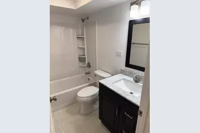 551 N Washington Avenue #A, Batavia, IL 60510 - Photo 13