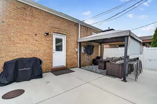11120 S Albany Ave, Chicago, IL 60655 - Photo 27