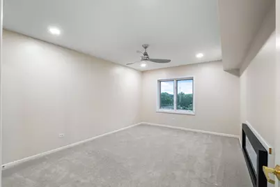 7081 W Touhy Avenue #607, Niles, IL 60714 - Photo 7