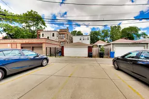 3752 W Leland Ave, Chicago, IL 60625 - Photo 31