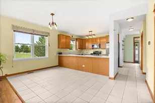 739 Bonaventure Dr, Oswego, IL 60543 - Photo 13