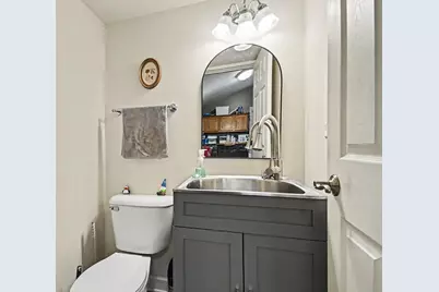 330 Pleasant Street, Sheridan, IL 60551 - Photo 11
