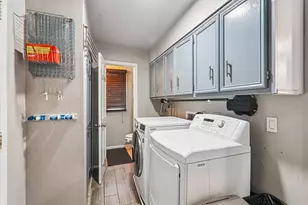 1213 Johnson Dr, Naperville, IL 60540 - Photo 15