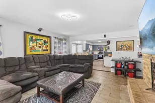 1213 Johnson Dr, Naperville, IL 60540 - Photo 5