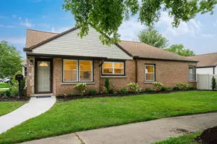10059 S Spaulding Ave, Evergreen Park, IL 60805 - Photo 1