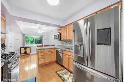 411 Hickory Drive #411, Wheeling, IL 60090 - Photo 5