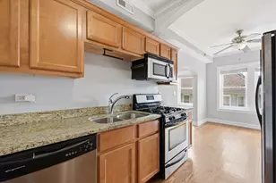 4856 W Warner Ave, Chicago, IL 60641 - Photo 11
