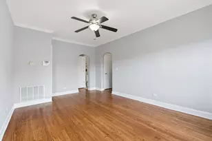 4856 W Warner Ave, Chicago, IL 60641 - Photo 5