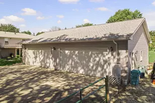 1101 Stockholm Rd, Paxton, IL 60957 - Photo 51