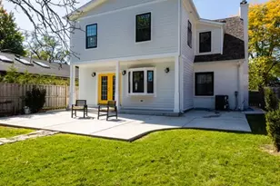 8711 Keeler Ave, Skokie, IL 60076 - Photo 35