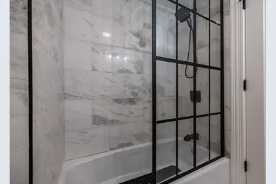 8711 Keeler Avenue, Skokie, IL 60076 - Photo 27