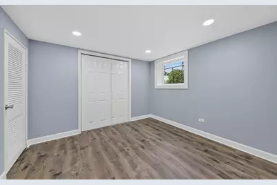 8152 Knox Avenue, Skokie, IL 60076 - Photo 23
