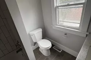1214 W Olive St, Bloomington, IL 61701 - Photo 27