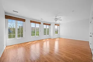 [Address not provided], Glenview, IL 60026 - Photo 7