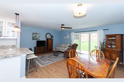 4221 Saratoga Avenue #107A, Downers Grove, IL 60515 - Photo 15