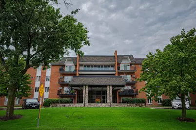 4221 Saratoga Avenue #107A, Downers Grove, IL 60515 - Photo 1