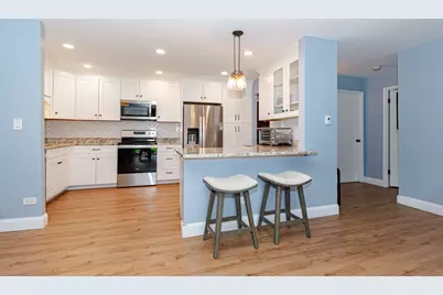4221 Saratoga Avenue #107A, Downers Grove, IL 60515 - Photo 9