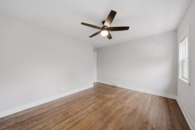 8642 S Indiana Avenue, Chicago, IL 60619 - Photo 21