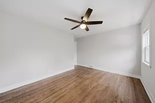 8642 S Indiana Ave, Chicago, IL 60619 - Photo 21