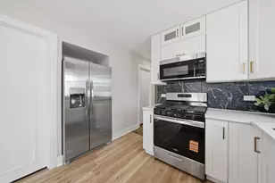 8642 S Indiana Ave, Chicago, IL 60619 - Photo 11