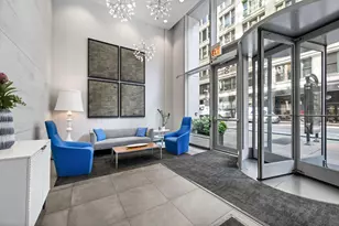 8 E Randolph St, Chicago, IL 60601 - Photo 27
