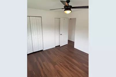 551 N Washington Avenue #B, Batavia, IL 60510 - Photo 11