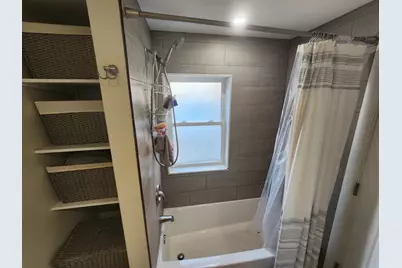 3812 W Hull Street, Skokie, IL 60076 - Photo 25