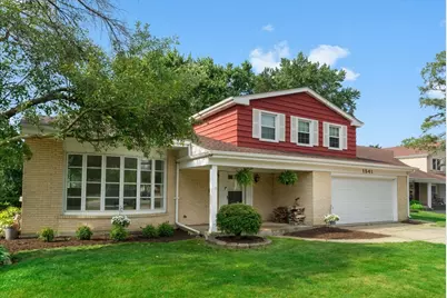 1541 E Lake Louise Drive, Palatine, IL 60074 - Photo 1