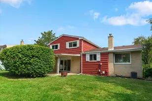 1541 E Lake Louise Dr, Palatine, IL 60074 - Photo 35
