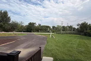 23689 N Midlothian Rd, Lake Zurich, IL 60047 - Photo 23