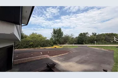 23689 N Midlothian Road, Lake Zurich, IL 60047 - Photo 25