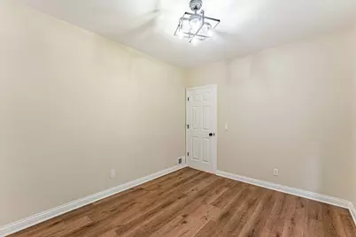 7526 S Honore Street, Chicago, IL 60620 - Photo 9