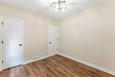 7526 S Honore Street, Chicago, IL 60620 - Photo 11