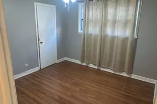 6331 N Fairfield Ave, Chicago, IL 60659 - Photo 7