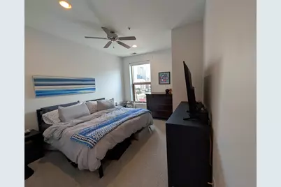 150 W Superior Street #1003, Chicago, IL 60654 - Photo 13