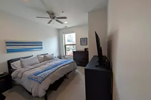 150 W Superior St, Chicago, IL 60654 - Photo 13