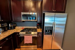 150 W Superior St, Chicago, IL 60654 - Photo 5