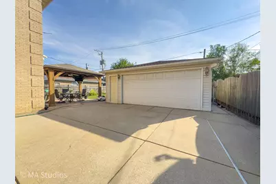7940 N Oketo Avenue, Niles, IL 60714 - Photo 41
