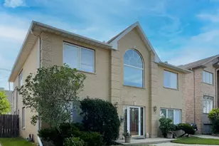 7940 N Oketo Ave, Niles, IL 60714 - Photo 3