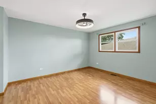 15606 Vista Dr, Oak Forest, IL 60452 - Photo 25