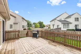 7004 Nathan Ln, Carpentersville, IL 60110 - Photo 17