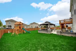 2022 Ingemunson Ln, Yorkville, IL 60560 - Photo 29