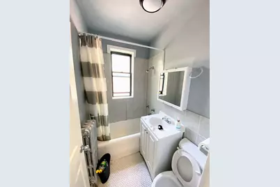 839 W Sheridan Road #214, Chicago, IL 60613 - Photo 9