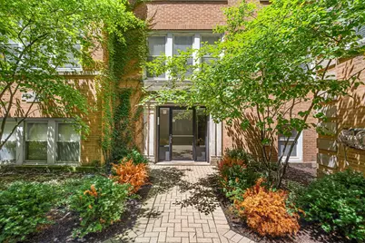 536 W Belmont Avenue #2S, Chicago, IL 60657 - Photo 3