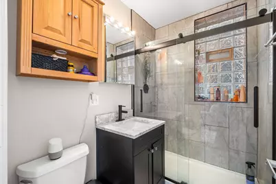 536 W Belmont Avenue #2S, Chicago, IL 60657 - Photo 17