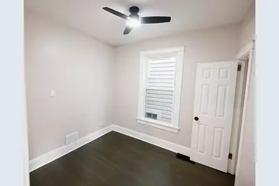 7615 S Champlain Avenue, Chicago, IL 60619 - Photo 5