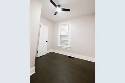7615 S Champlain Avenue, Chicago, IL 60619 - Photo 9