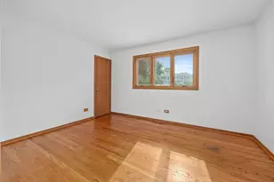 4418 Basswood Dr, Lisle, IL 60532 - Photo 15