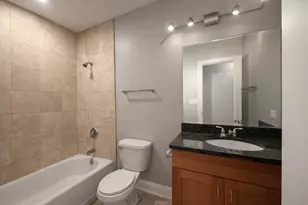 6621 S Ingleside Ave, Chicago, IL 60637 - Photo 11
