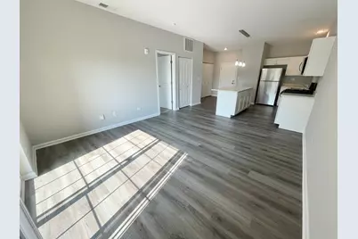 301 N Madison Street #3D, Woodstock, IL 60098 - Photo 5